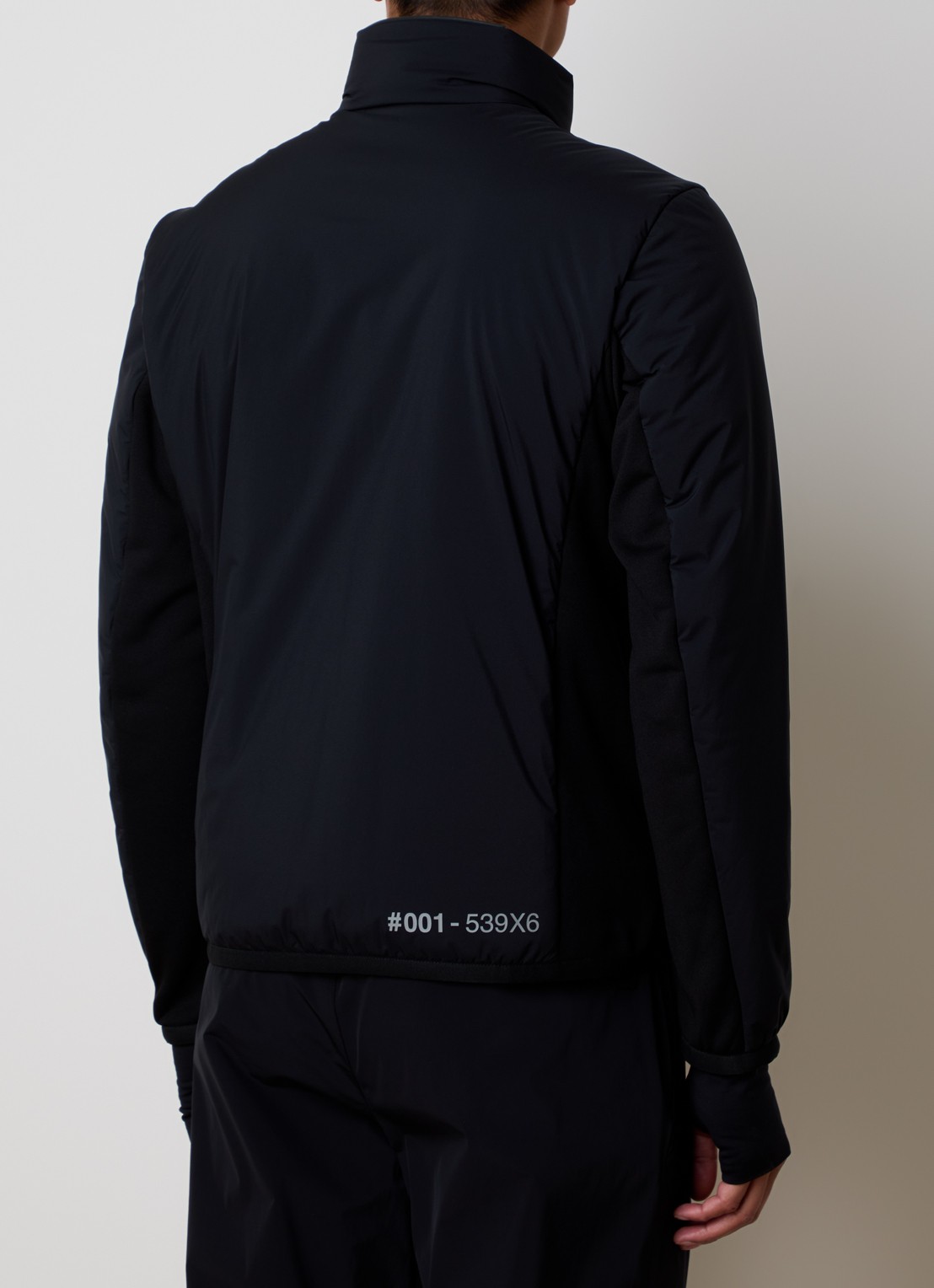Moncler Araripe gewatteerd jack met donsvulling en waterafstotende coating - achterkant 4 zwart
