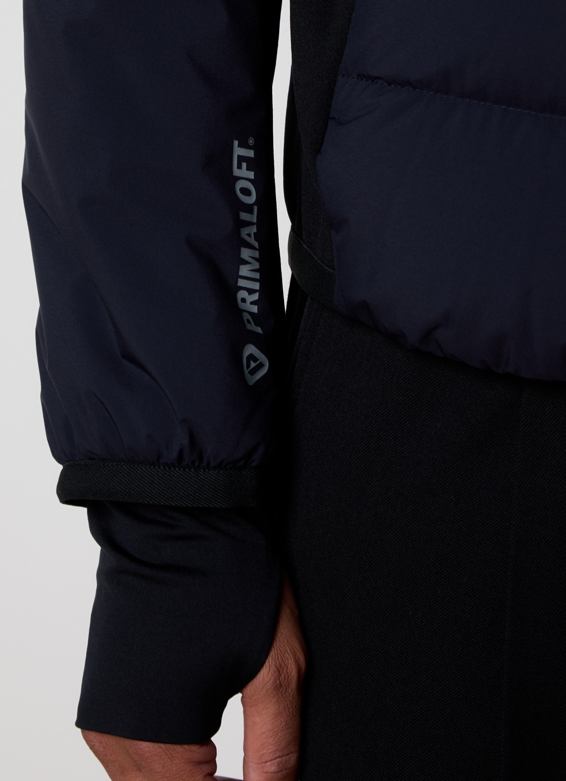 Moncler Araripe gewatteerd jack met donsvulling en waterafstotende coating - detail 5 donkerblauw