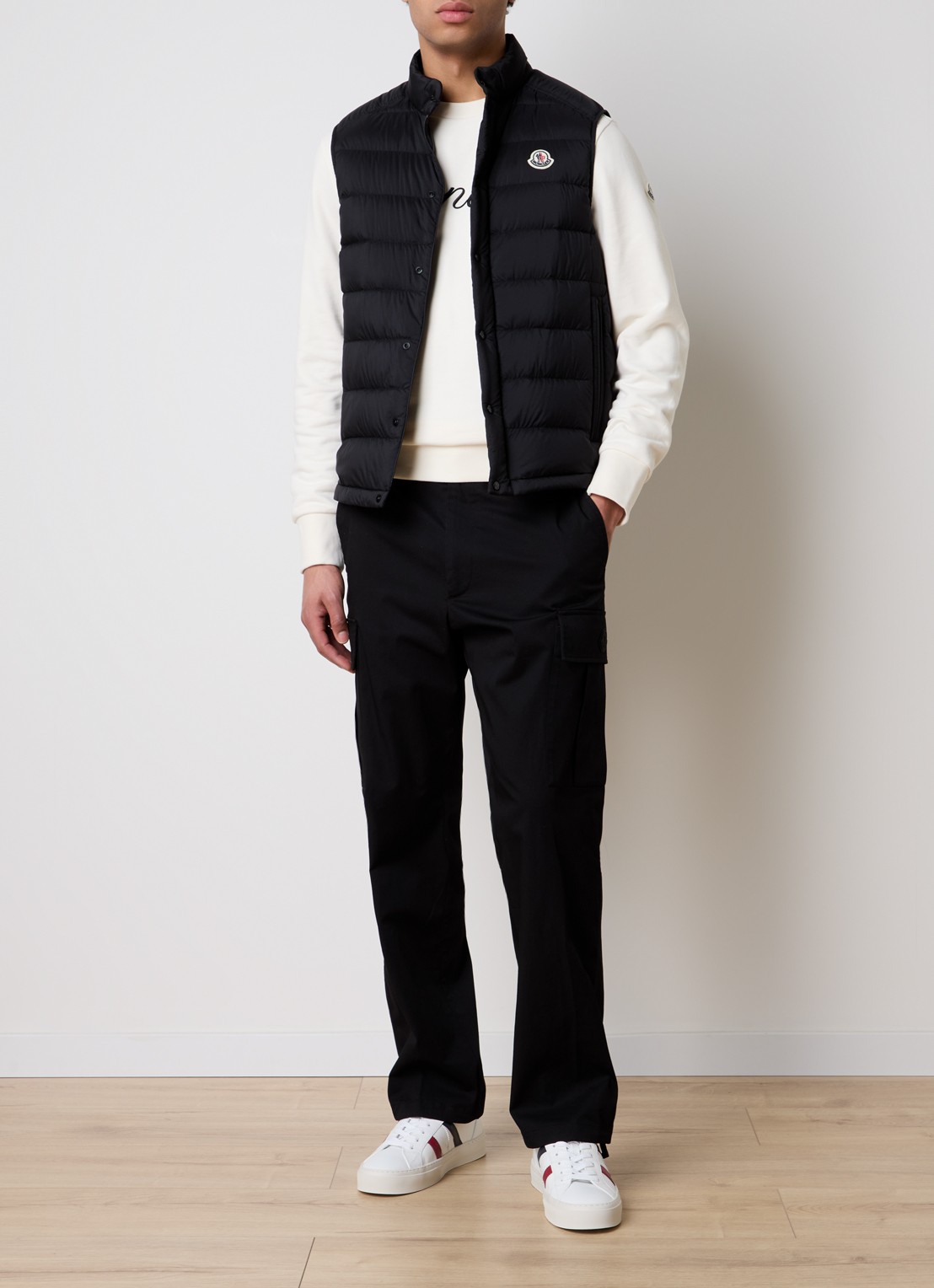 Moncler Barthe gewatteerde bodywarmer met donsvulling en logo - voorkant 6 zwart