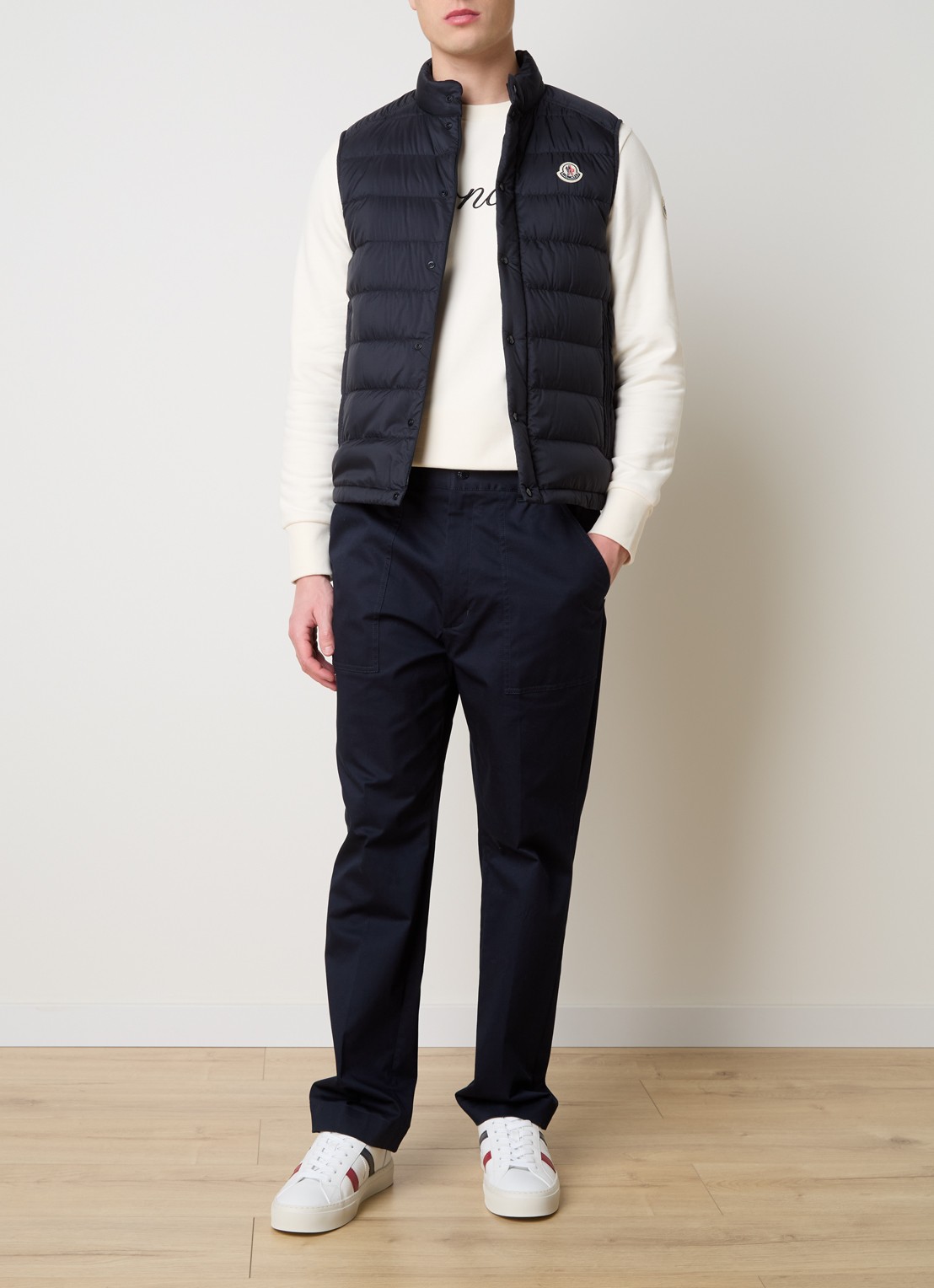 Moncler Barthe gewatteerde bodywarmer met donsvulling en logo - voorkant 3 donkerblauw