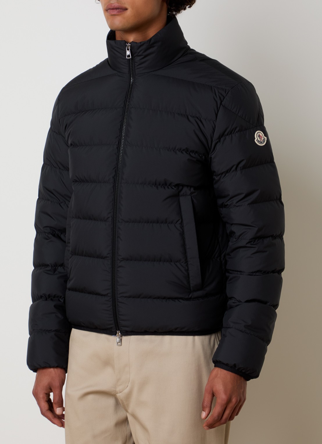 Moncler Baudinet puffer jack met donsvulling en logo - detail zwart