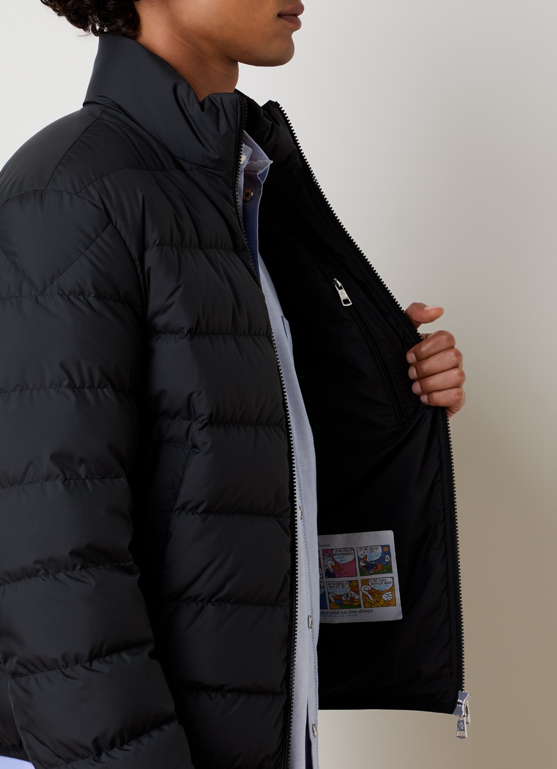 Moncler Baudinet puffer jack met donsvulling en logo - detail 2 zwart