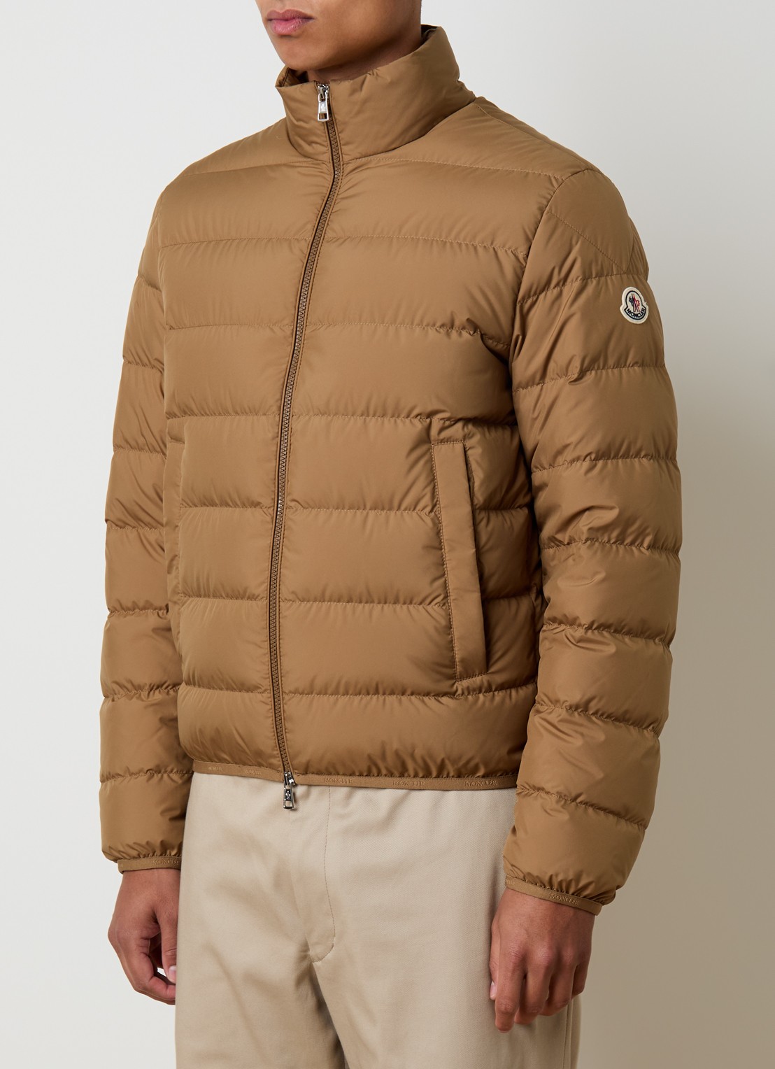 Moncler Baudinet puffer jack met donsvulling en steekzakken - detail 3 zand