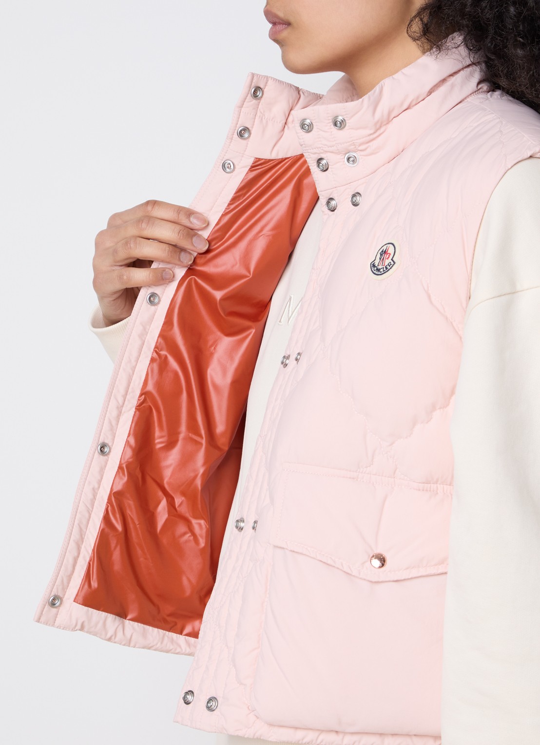 Moncler Biosis gewatteerde bodywarmer met donsvulling - detail 3 lichtroze
