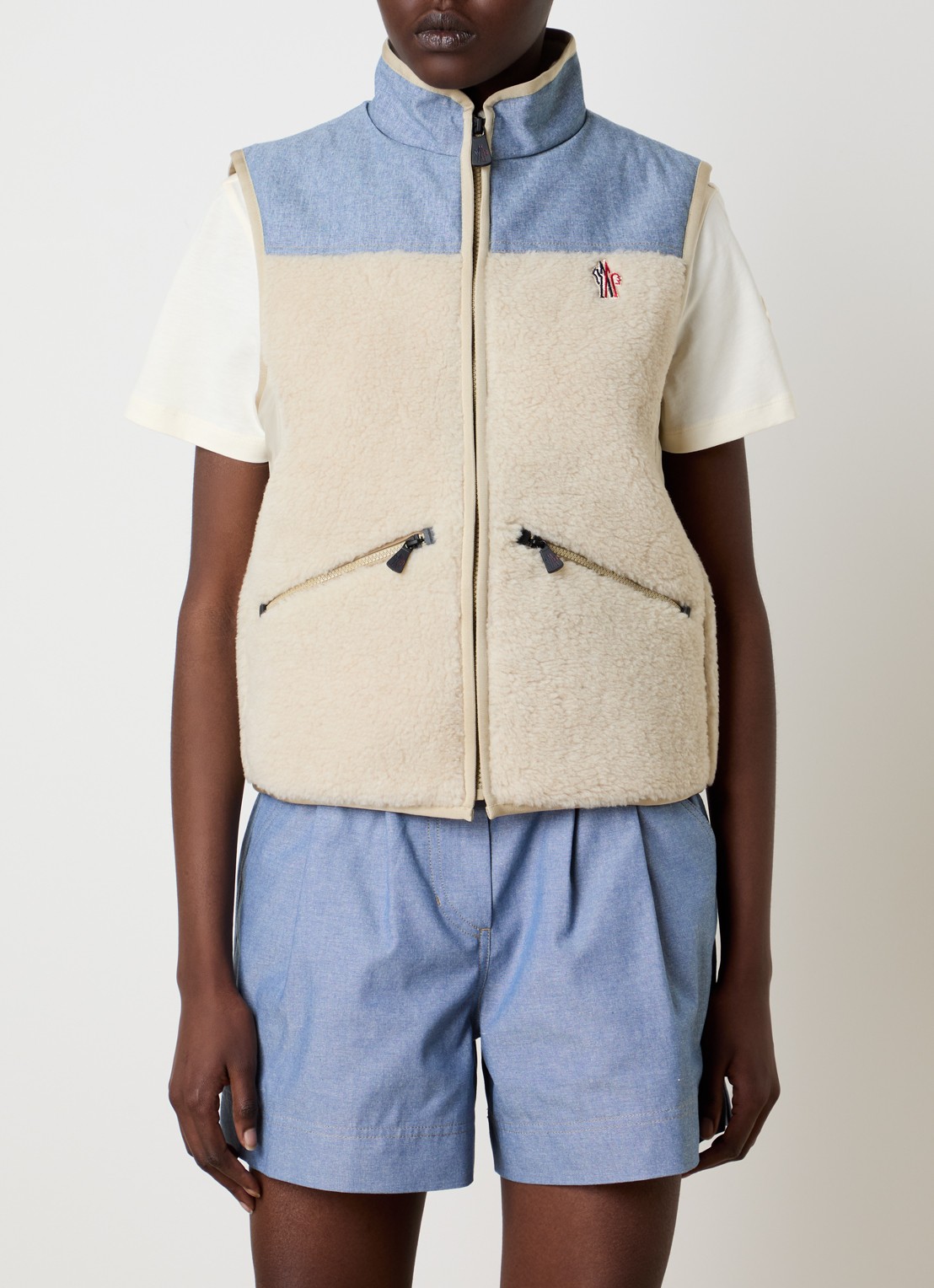 Moncler Bodywarmer van teddy met ritszakken - detail 4 beige