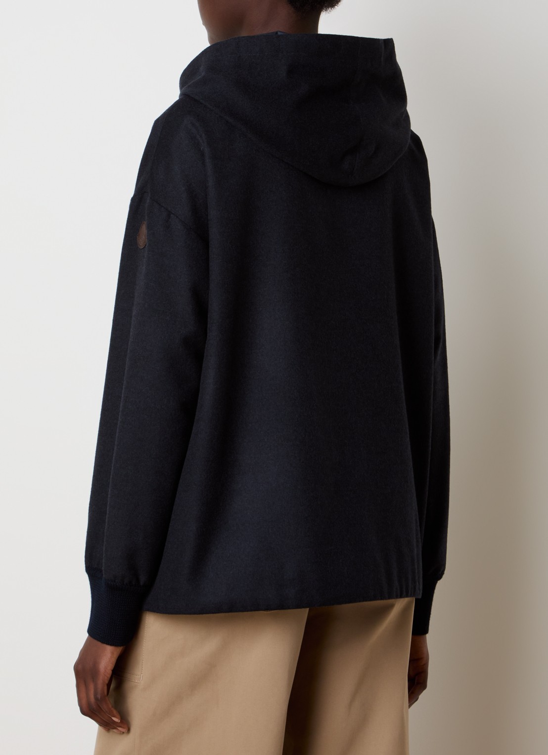 Moncler Camicia fijngebreid vest in kasjmierblend met capuchon - achterkant donkerblauw