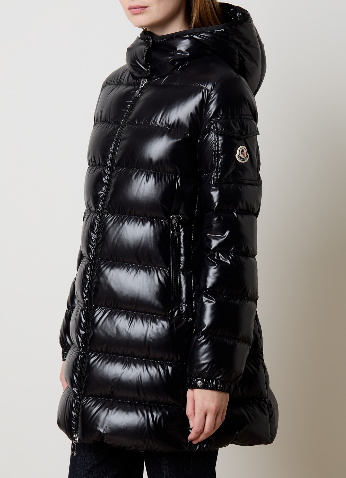 Moncler Courcelle longline puffer jas met glanzende finish en logo - detail 3 zwart
