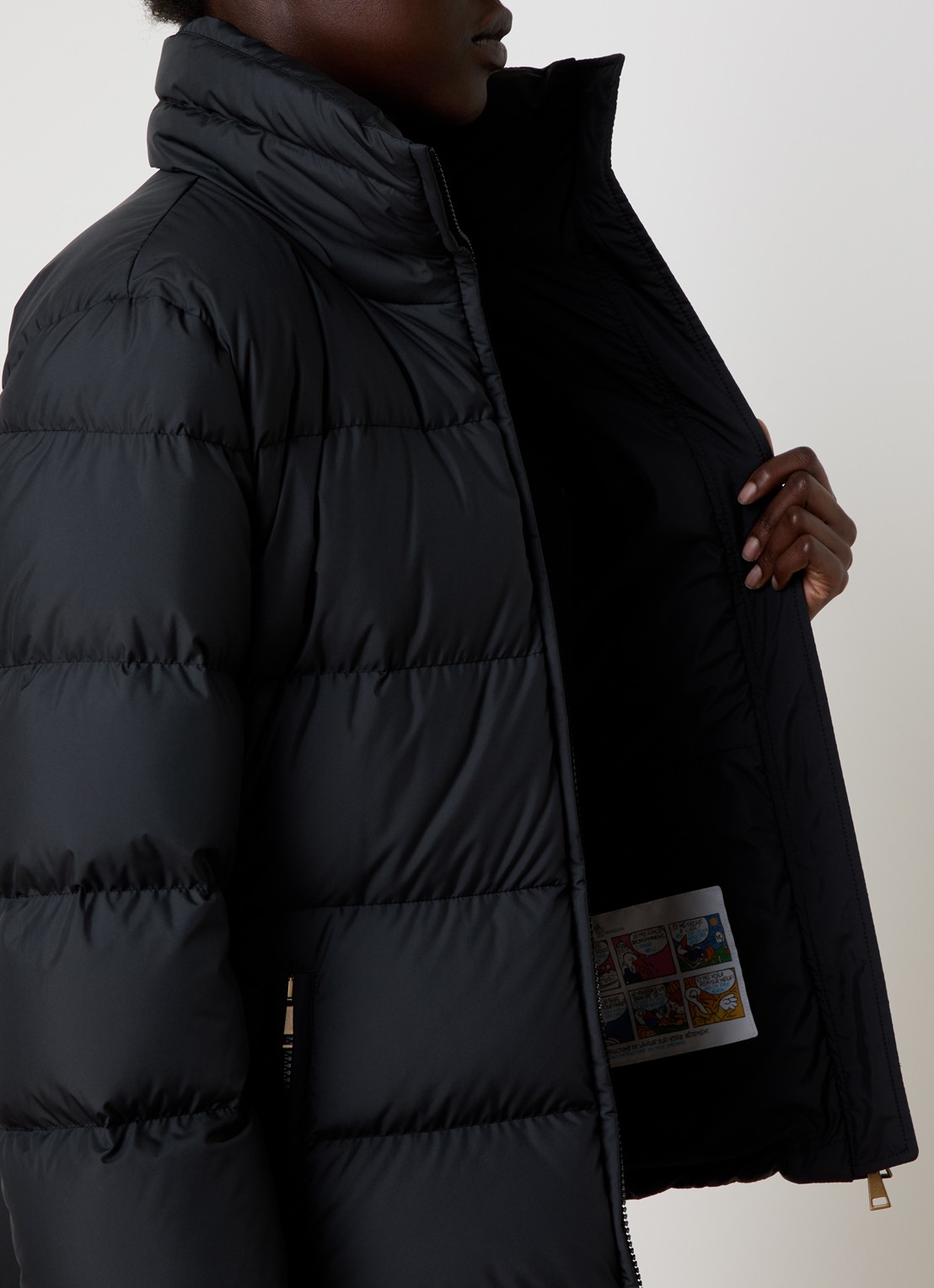 Moncler Dourbe puffer jack met donsvulling en logo - detail 3 zwart