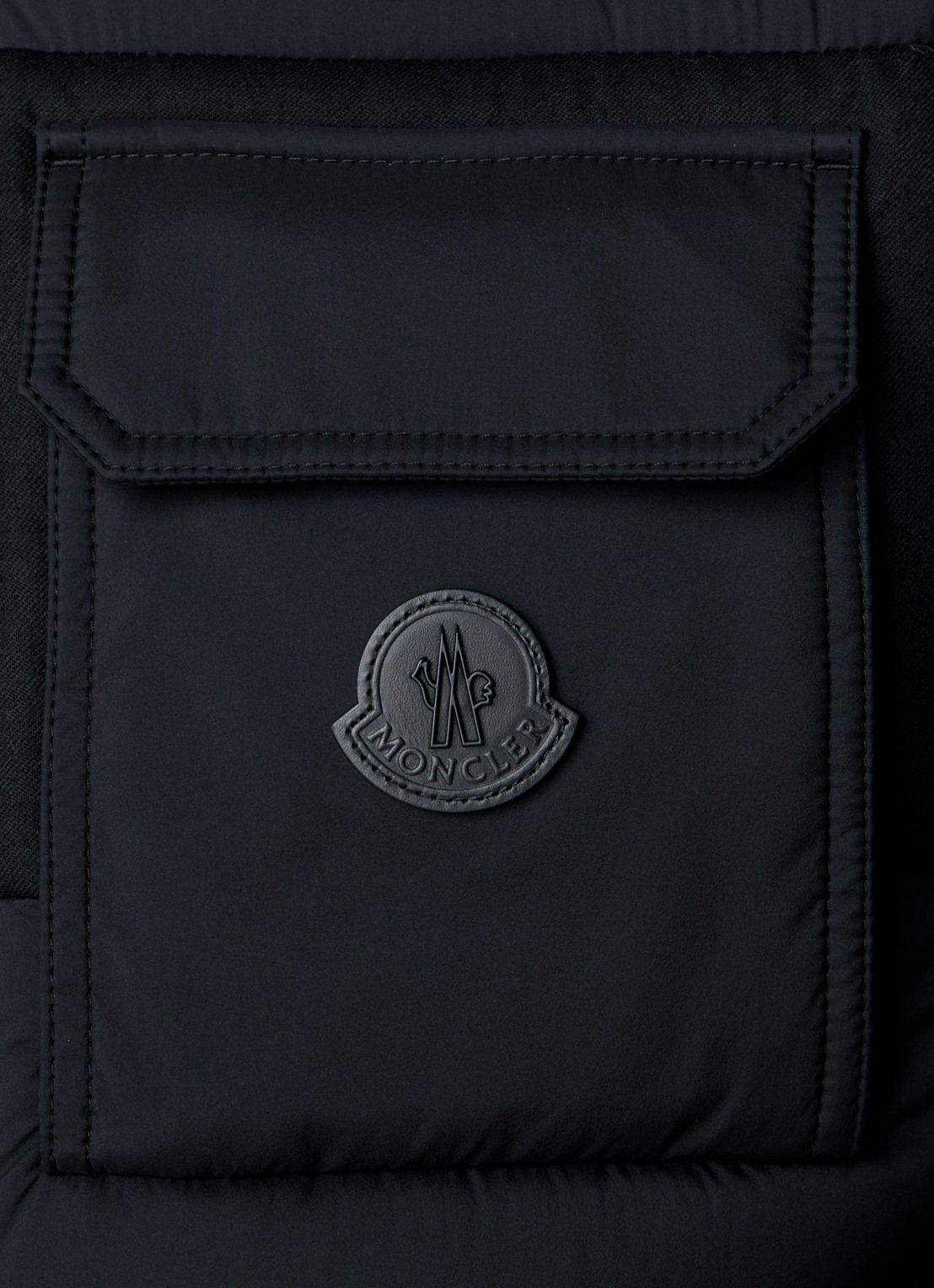 Moncler Estagnous gewatteerde bodywarmer met ritszakken - detail 4 zwart