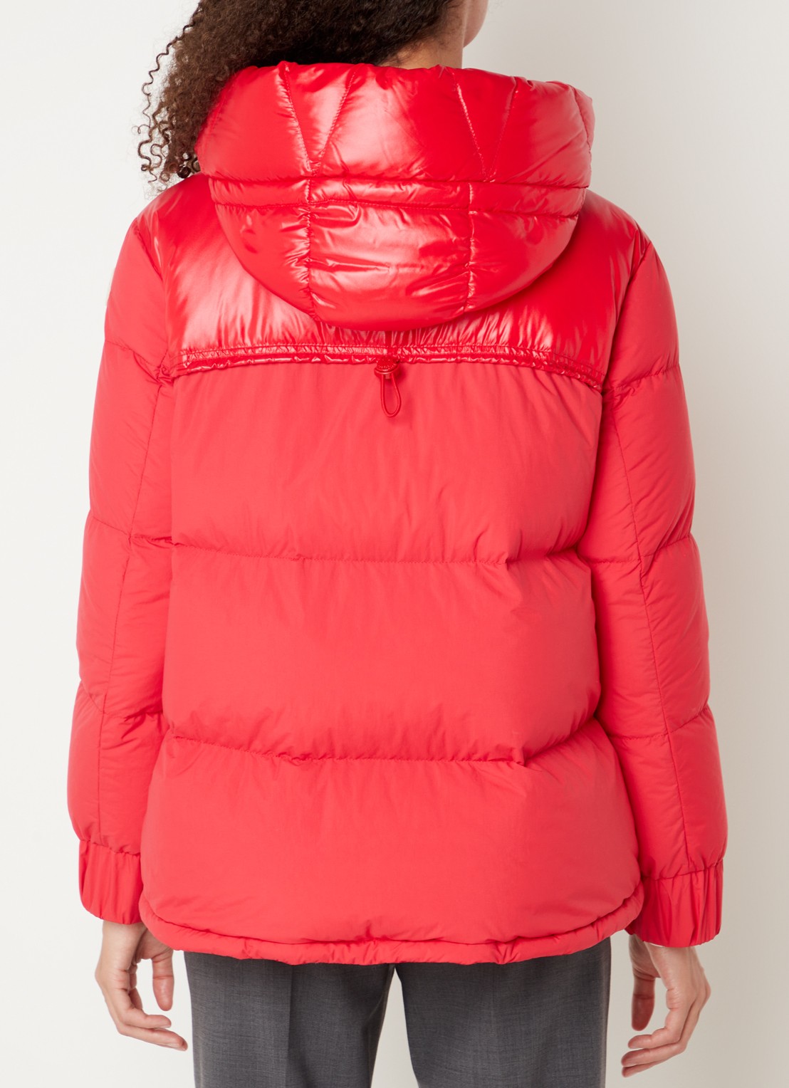 Moncler Etival gewatteerd jack met donsvulling en steekzakken - achterkant 6 steenrood