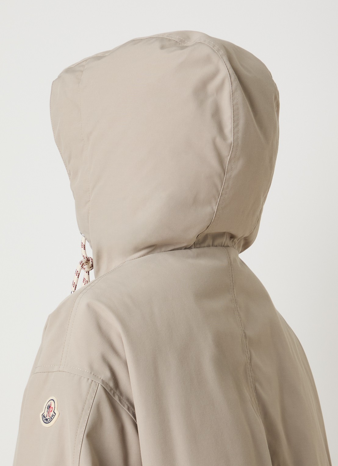 Moncler Eucalyptus cropped gewatteerd jack met donsvulling en capuchon - detail 6 beige