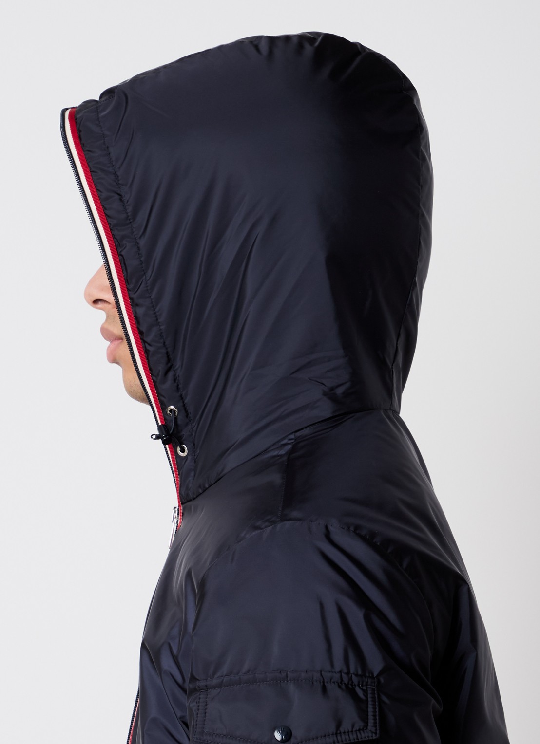Moncler Evettes gewatteerd jack met donsvulling en logo - detail 6 donkerblauw