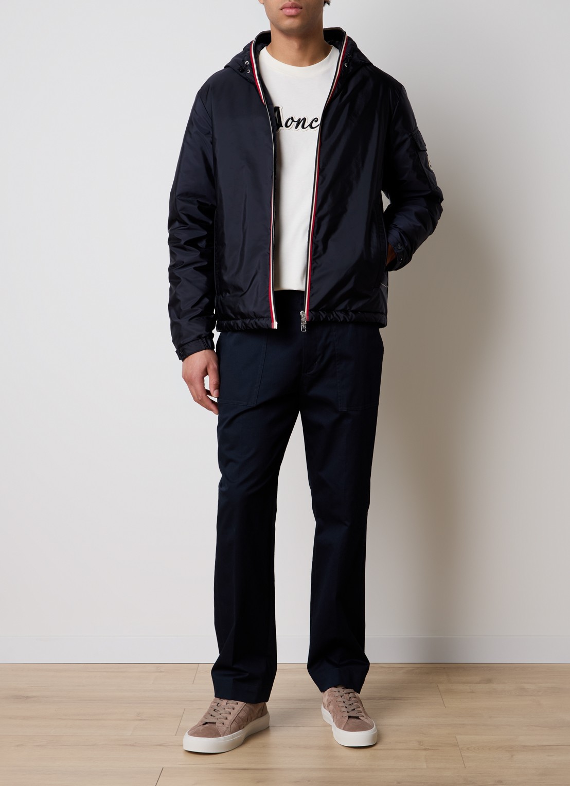 Moncler Evettes gewatteerd jack met donsvulling en logo - voorkant 3 donkerblauw