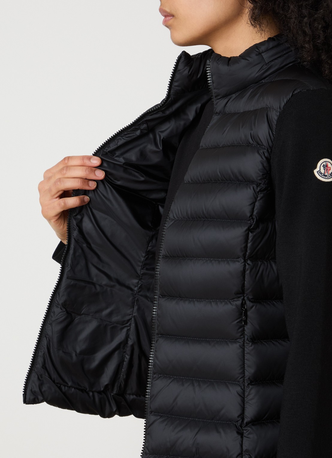 Moncler Fijngebreid vest met gewatteerd voorpand - detail 5 zwart