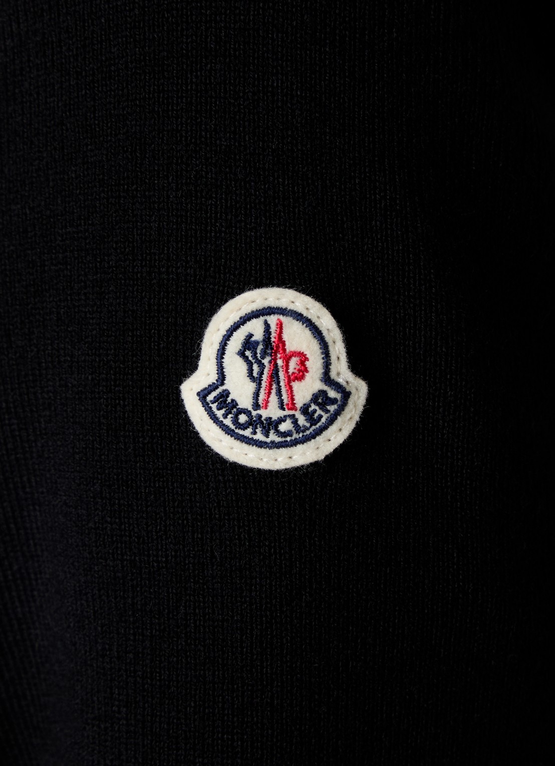 Moncler Fijngebreid vest van scheerwol met gewatteerd voor- en achterpand - detail 5 zwart