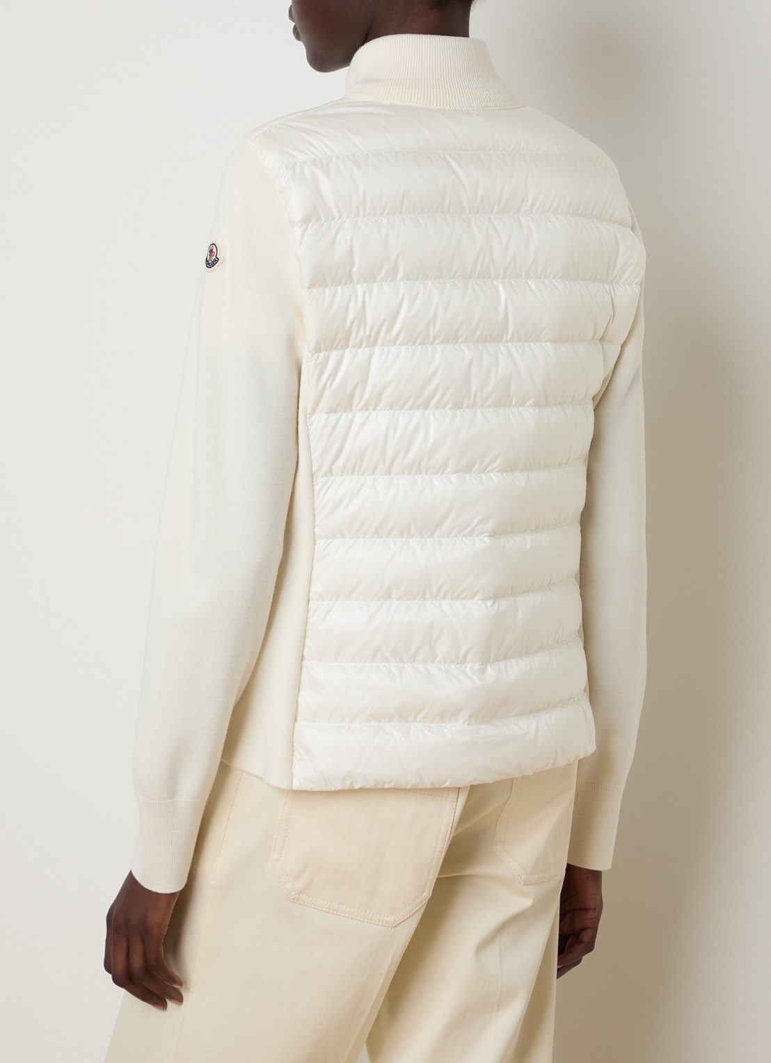 Moncler Fijngebreid vest van scheerwol met gewatteerd voorpand en donsvulling - achterkant 4 wit