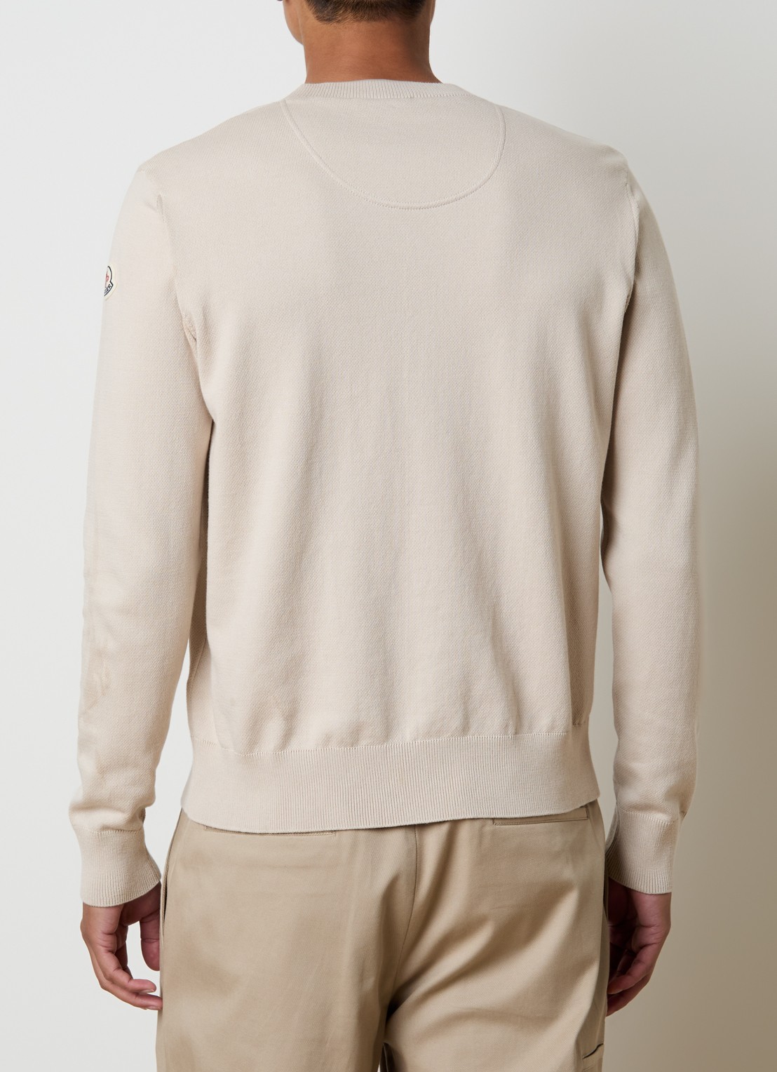 Moncler Fijngebreide pullover met logoborduring - achterkant 3 beige