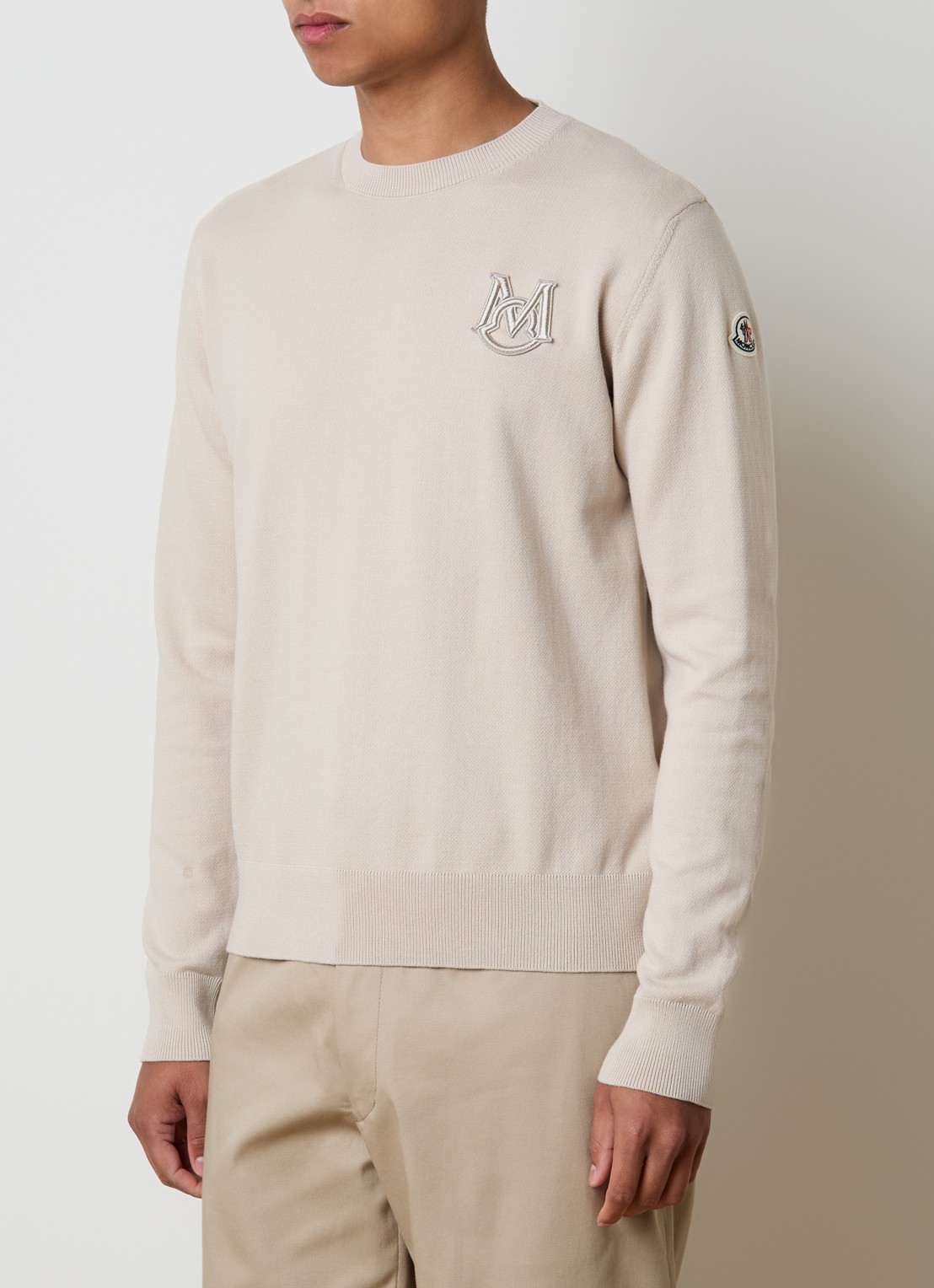Moncler Fijngebreide pullover met logoborduring - detail beige