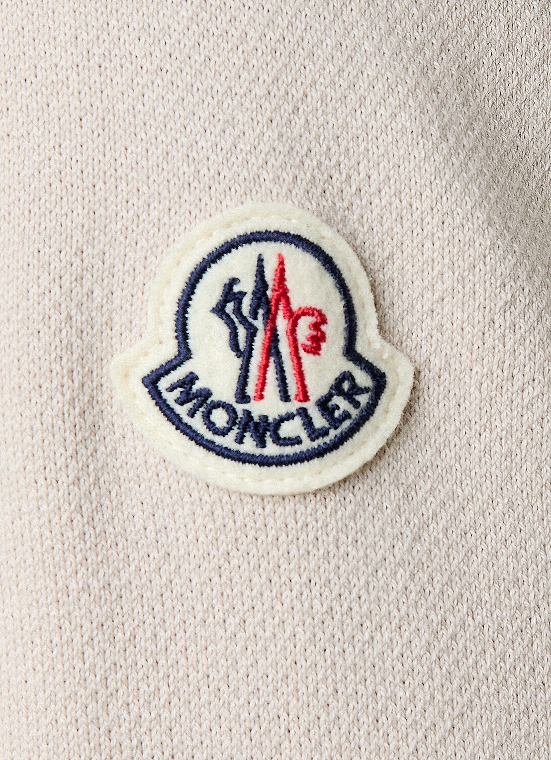 Moncler Fijngebreide pullover met logoborduring - detail 2 beige