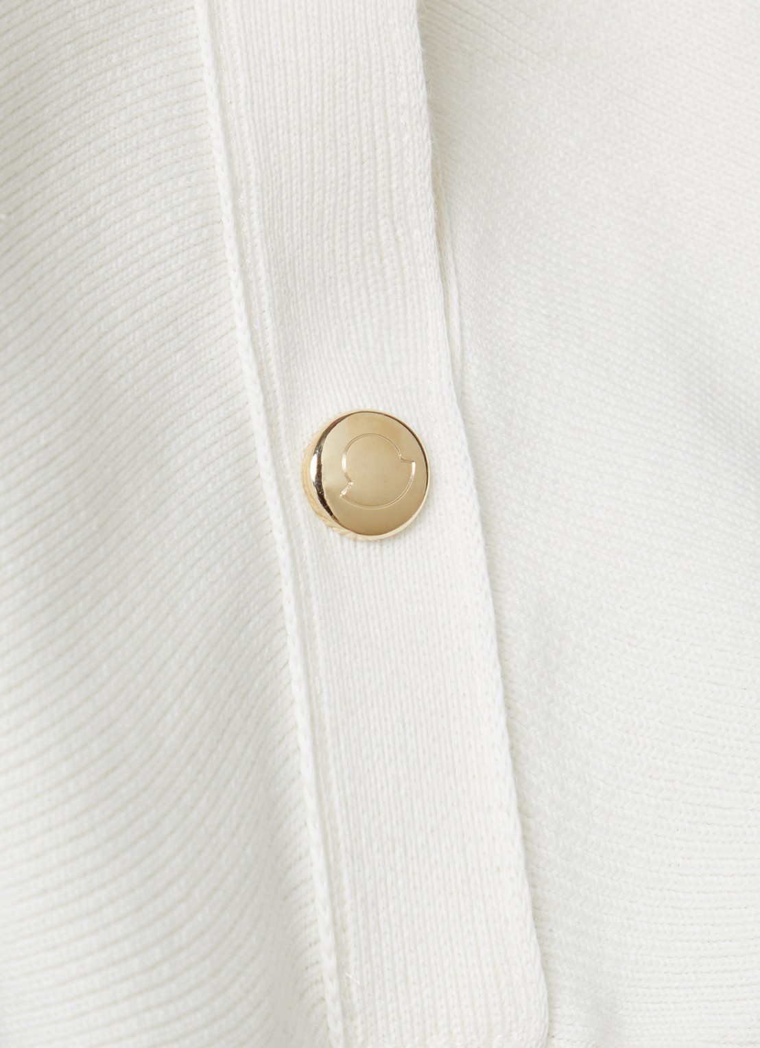 Moncler Fijngebreide top met logo en sierknopen - detail 4 gebroken wit