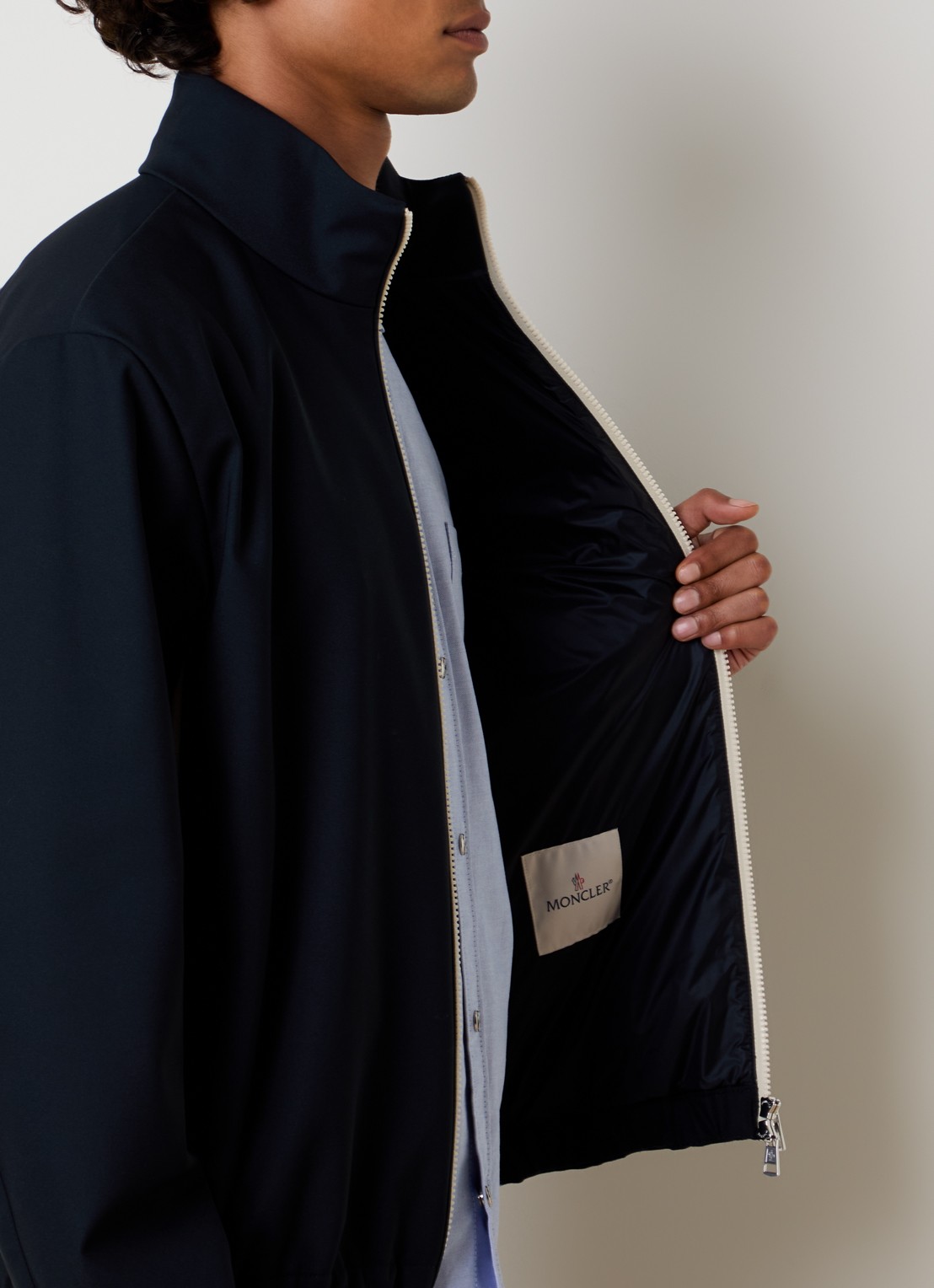 Moncler Fourioun jack met ritszakken en logo - detail 5 donkerblauw