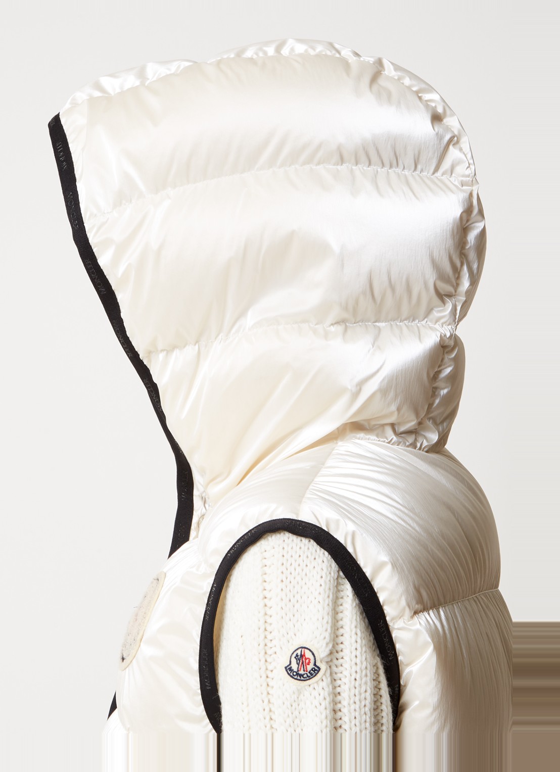 Moncler Gewatteerde bodywarmer met donsvulling en glanzende finish - detail 5 creme