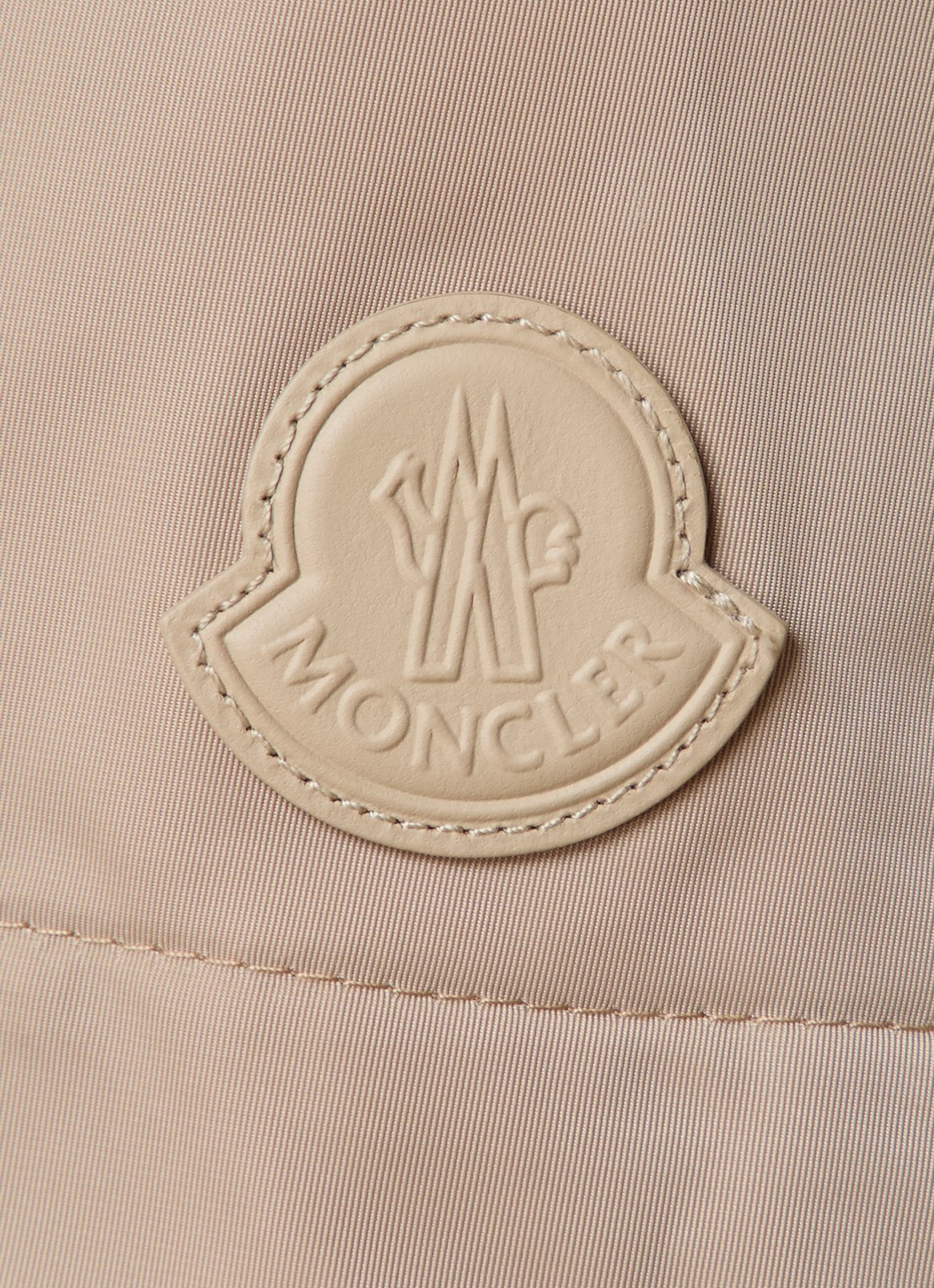 Moncler Gonna mini kokerrok met logo - detail 2 beige
