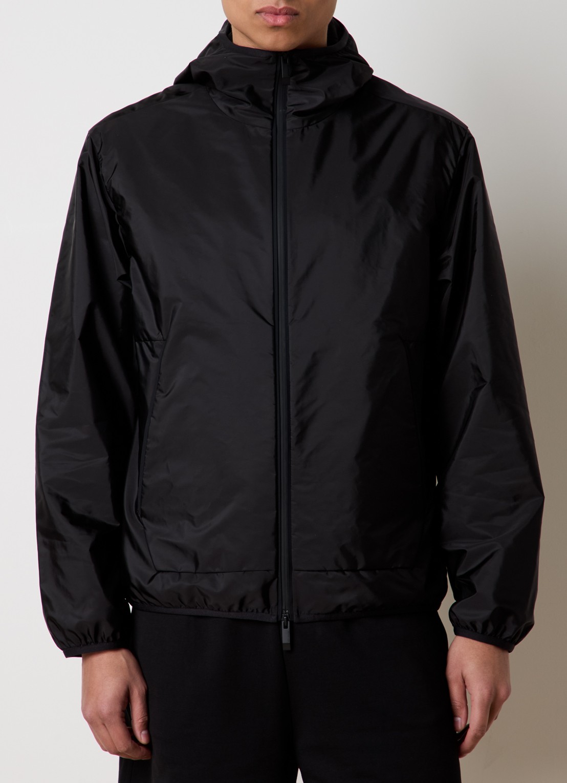 Moncler Granier windjack met backprint en waterafstotende coating - detail zwart