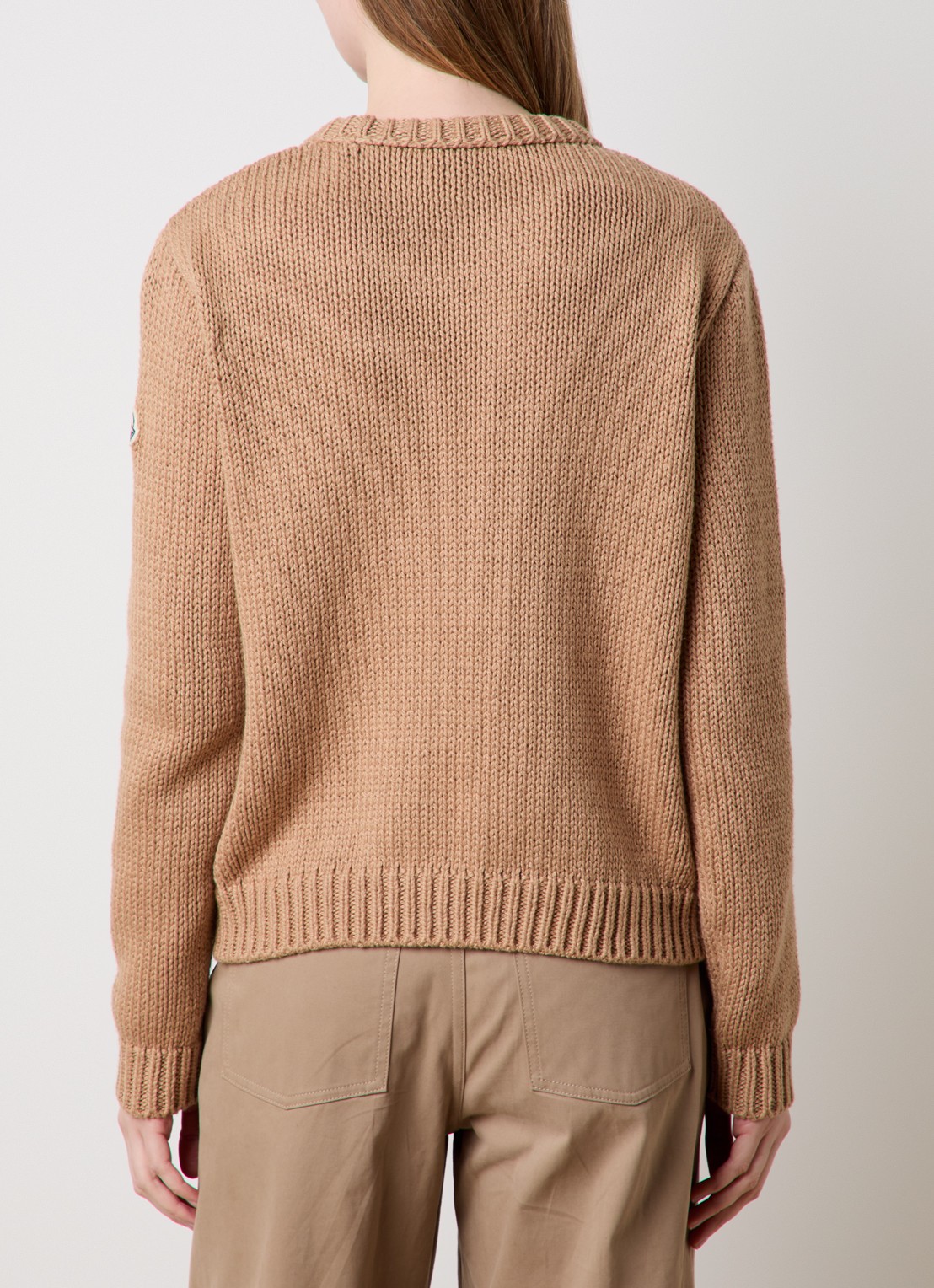 Moncler Grofgebreide trui met ingebreid logo - achterkant 5 camel