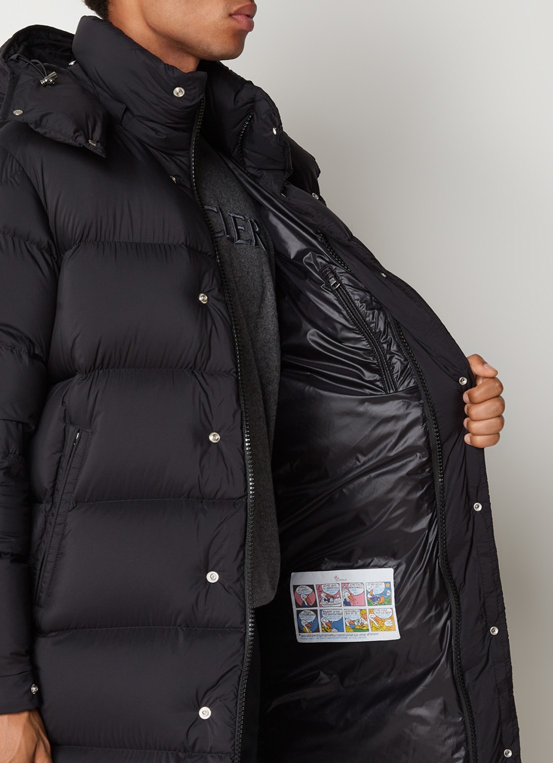 Moncler Hanoverian puffer jas met donsvulling en afneembare capuchon - detail 4 zwart