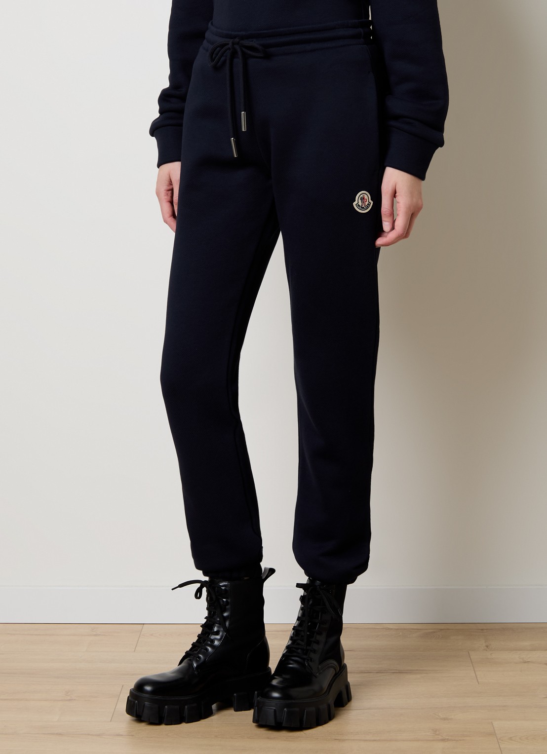 Moncler High waist tapered fit joggingbroek met logo - detail 3 donkerblauw