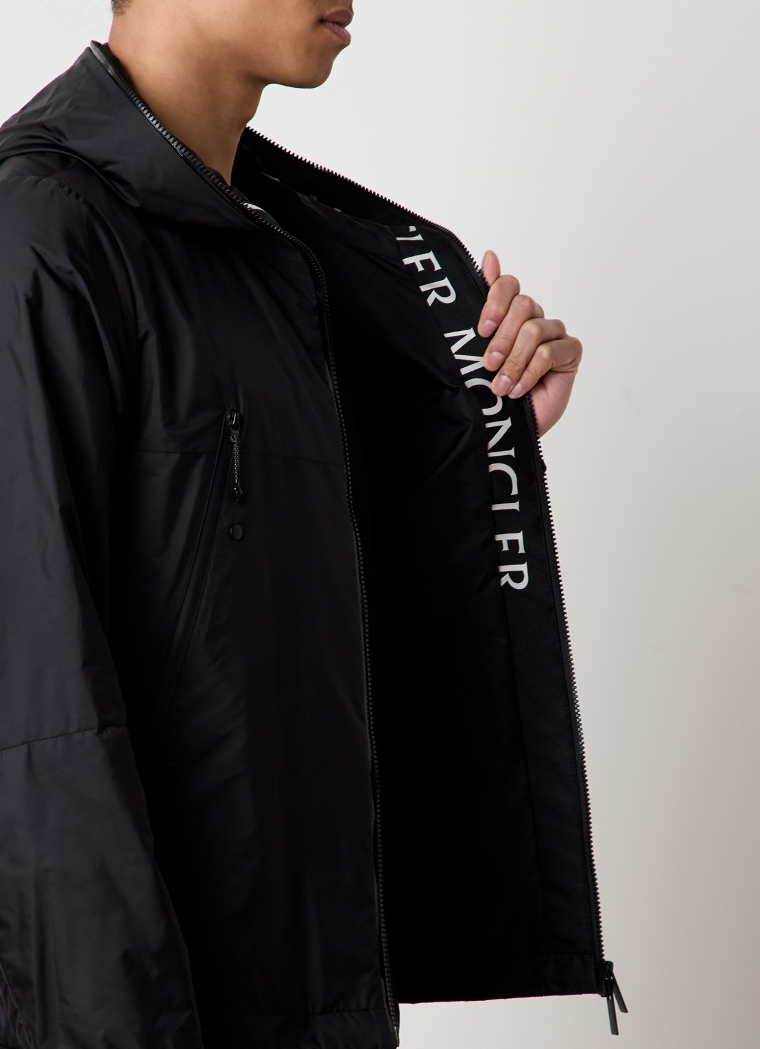 Moncler Junichi windjack met capuchon - detail 6 zwart
