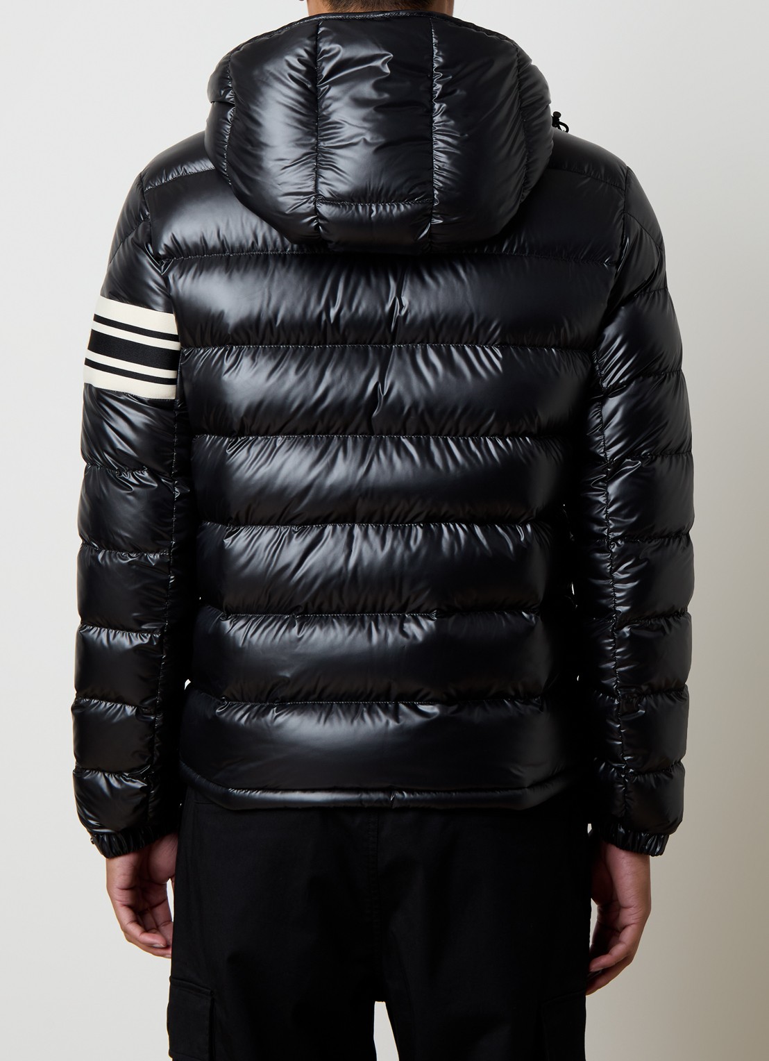 Moncler Landre puffer jack met donsvulling en afneembare capuchon - achterkant 6 zwart