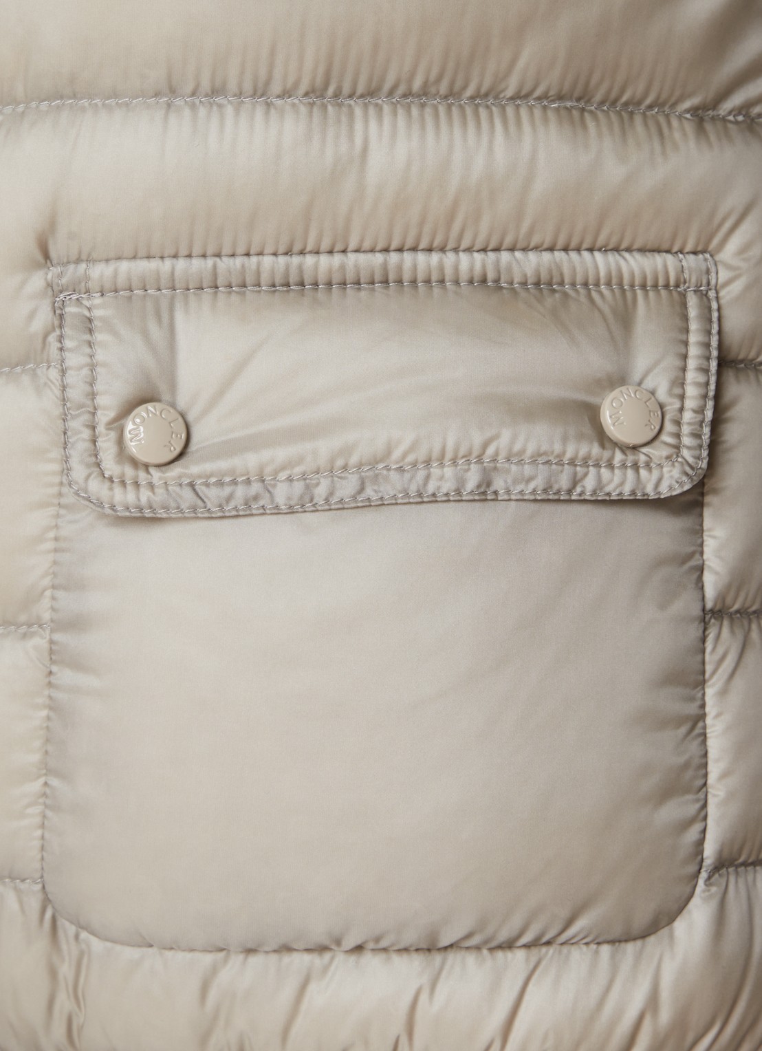 Moncler Lans gewatteerd jack met donsvulling met logoborduring - detail 3 donkerbeige