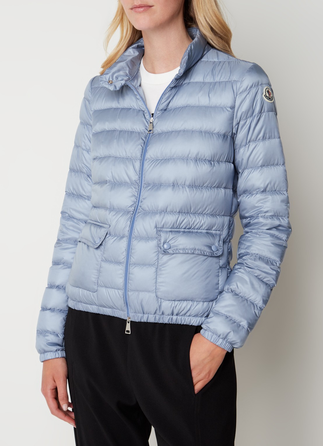 Moncler Lans gewatteerd jack met donsvulling met logoborduring - detail 2 staalblauw