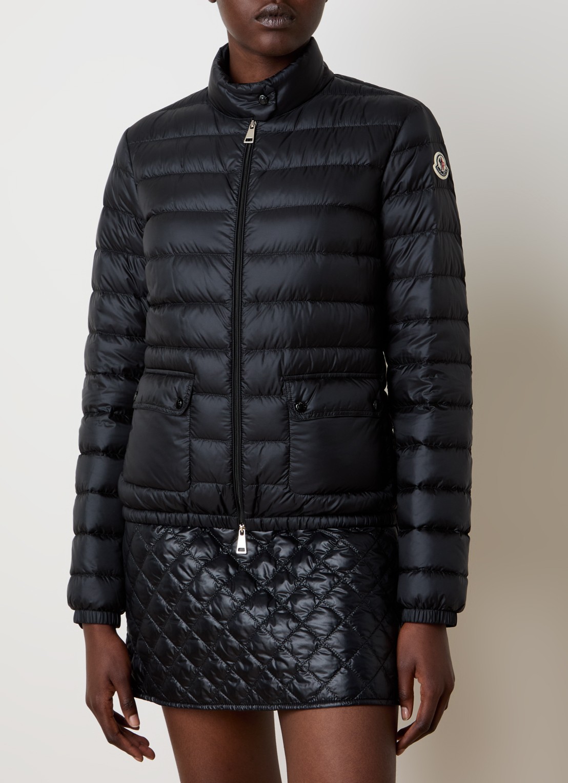 Moncler Lans gewatteerde jas met donsvulling en klepzakken - detail 2 zwart