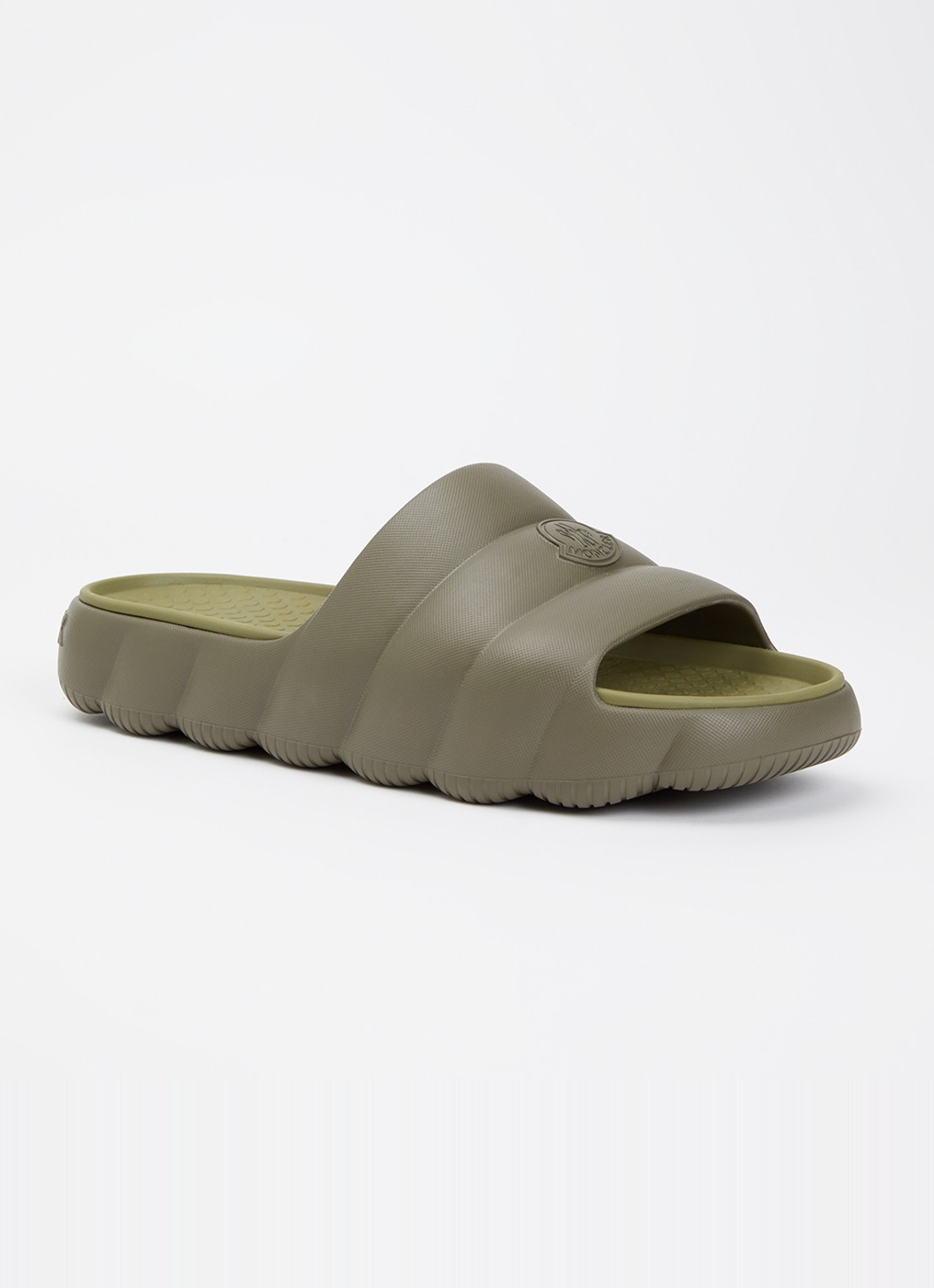 Moncler Lilo slipper met logo - voorkant bronsgroen
