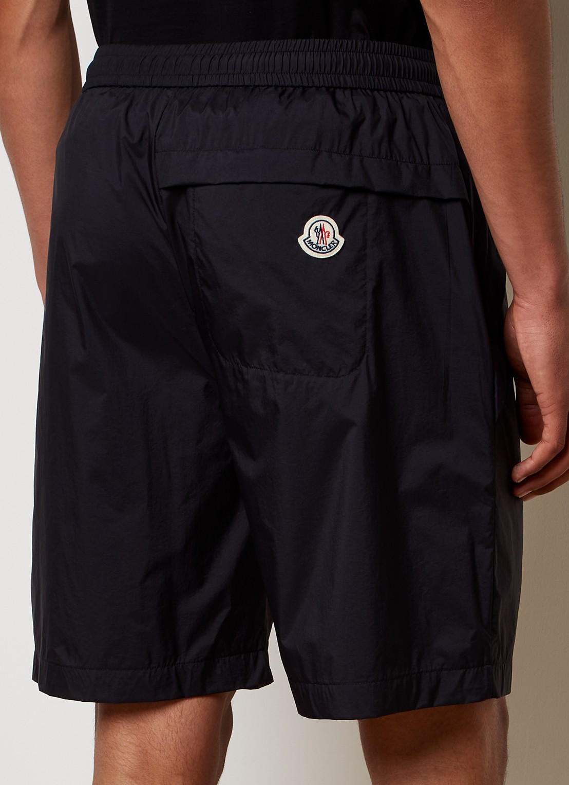 Moncler Loose fit korte broek met steekzakken - achterkant zwart