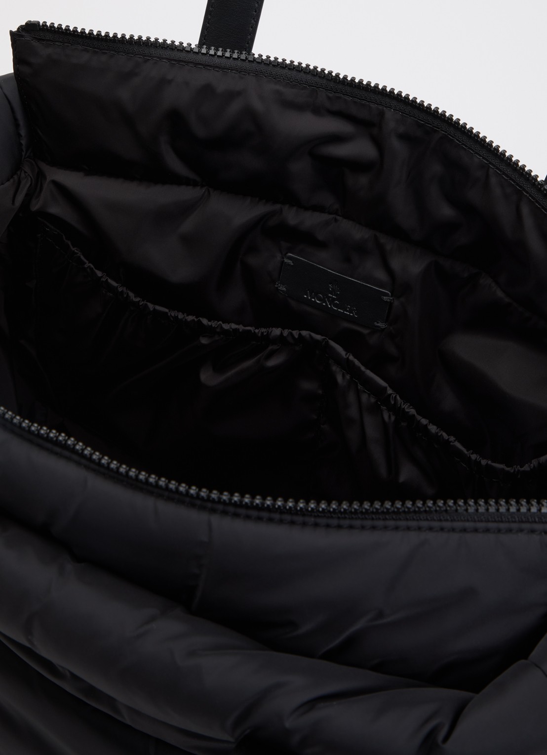 Moncler Luiertas met leren details en logo - detail 3 zwart