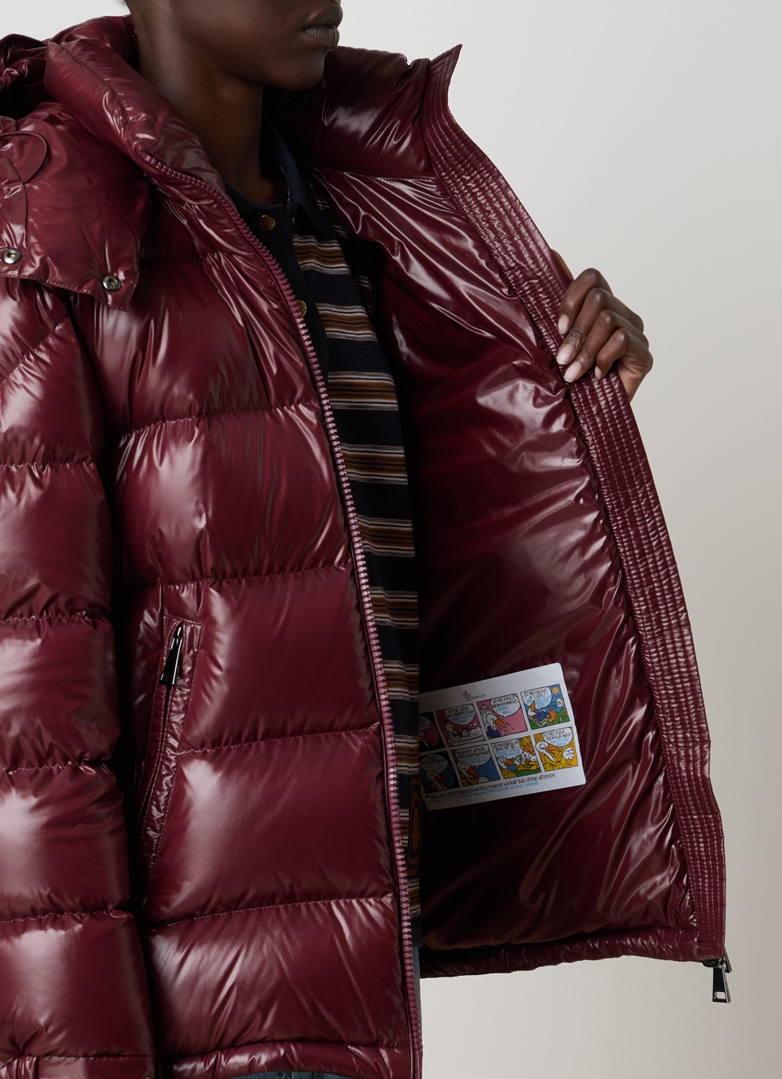 Moncler Maire puffer jack met donsvulling en afneembare capuchon - detail 3 bordeauxrood