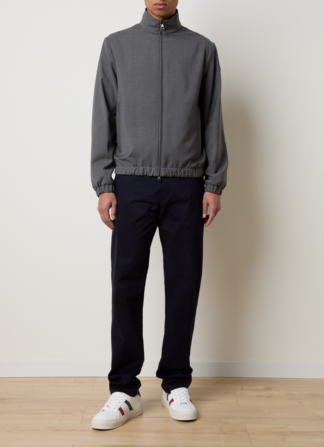 Moncler Malavat jack van scheerwol met ritszakken en logo - voorkant 6 middengrijs