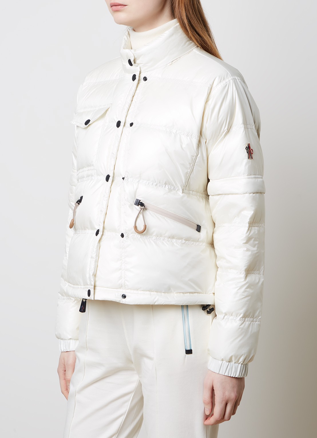 Moncler Mauduit puffer jack met donsvulling en capuchon - detail creme
