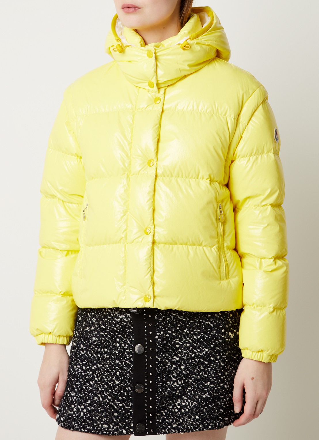 Moncler Mauleon puffer jack met donsvulling en afneembare mouwen - detail citroengeel