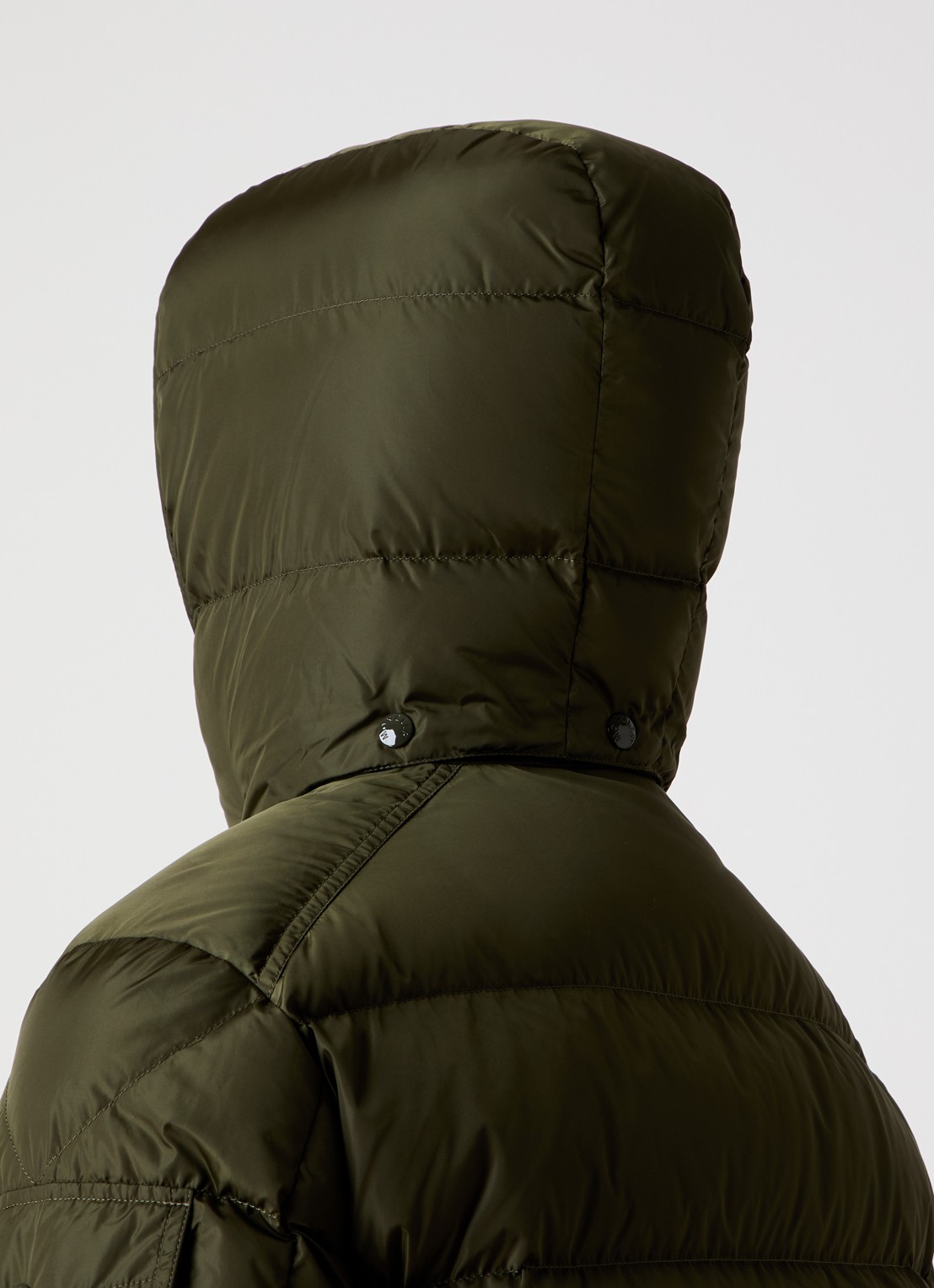 Moncler Maya puffer jack met donsvulling en afneembare capuchon - detail 6 bronsgroen