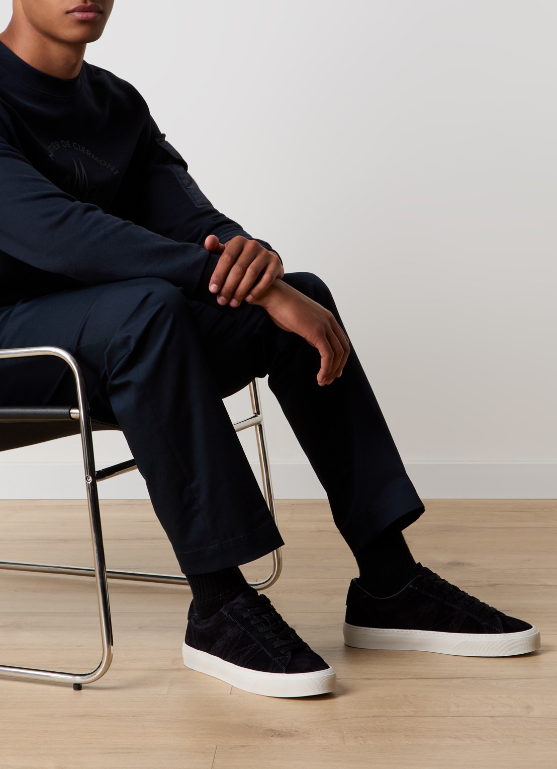 Moncler Monaco2 sneaker van suède - voorkant 2 donkerblauw