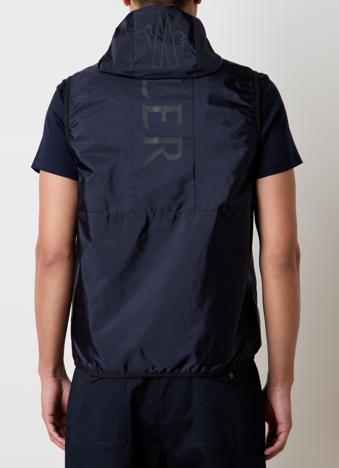 Moncler Moretan bodywarmer met capuchon en waterafstotende coating - achterkant donkerblauw
