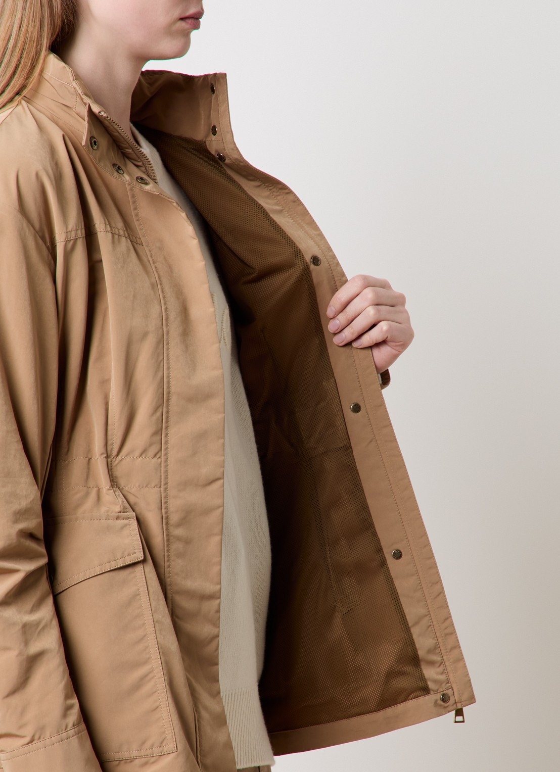 Moncler Nades parka met capuchon en logo - detail 2 camel