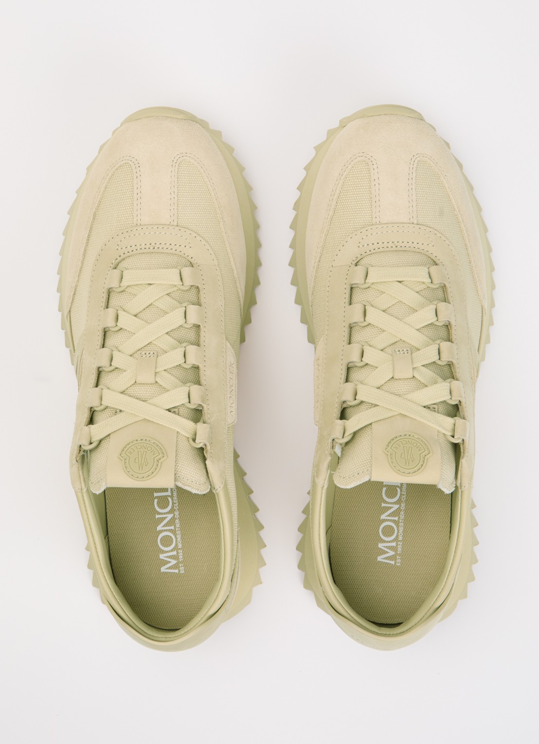 Moncler Pacey2 sneaker met suède details en logo - detail 5 gebroken wit