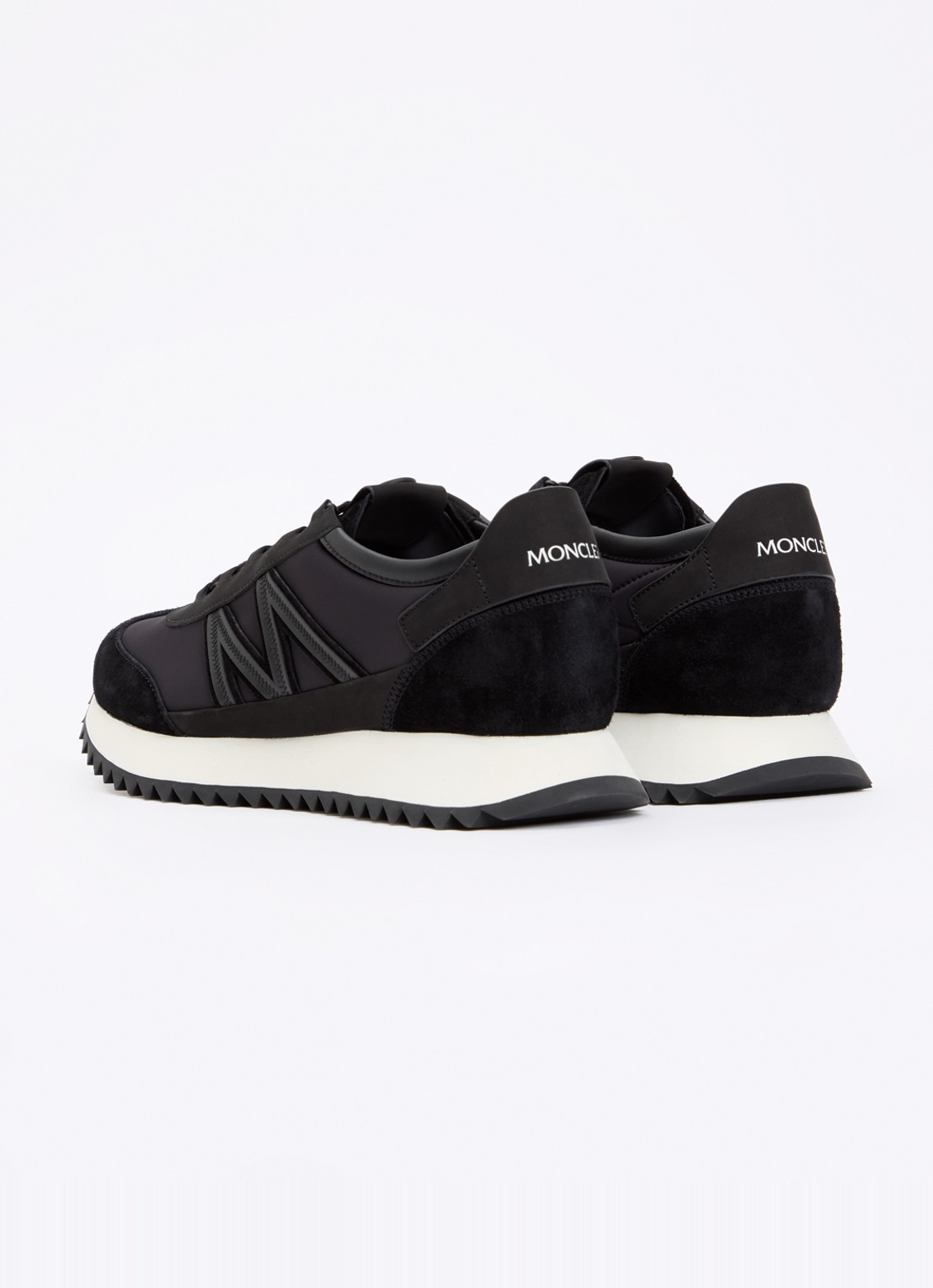 Moncler Pacey2 sneaker met suède en nubuck details - achterkant 3 zwart