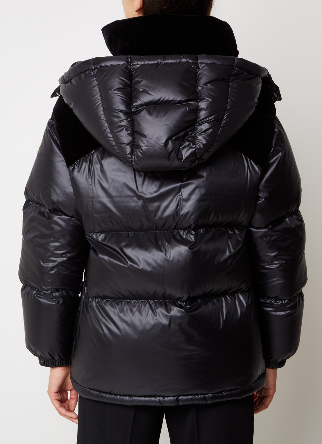 Moncler Puffer jack met donsvulling en details van fluweel - achterkant 5 zwart